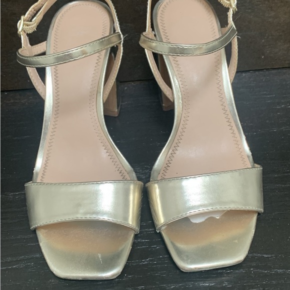 BP. Gold Block Heel Sandals - Picture 4 of 5